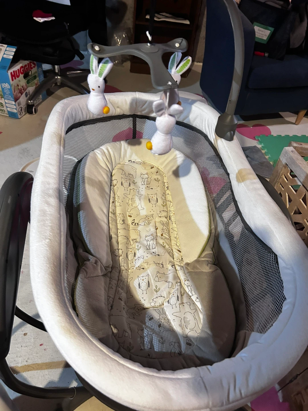 Graco Infant Swing and Bassinet, other stuff e - photo 4