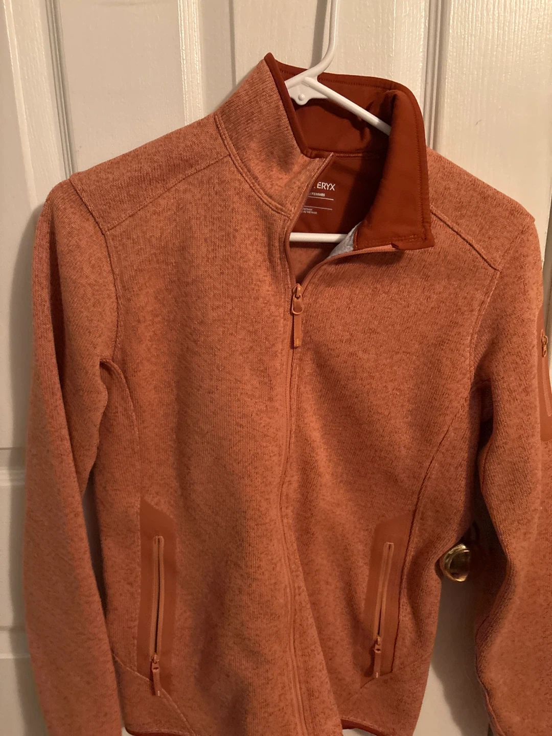 Women Arc’teryx sweater size small orange