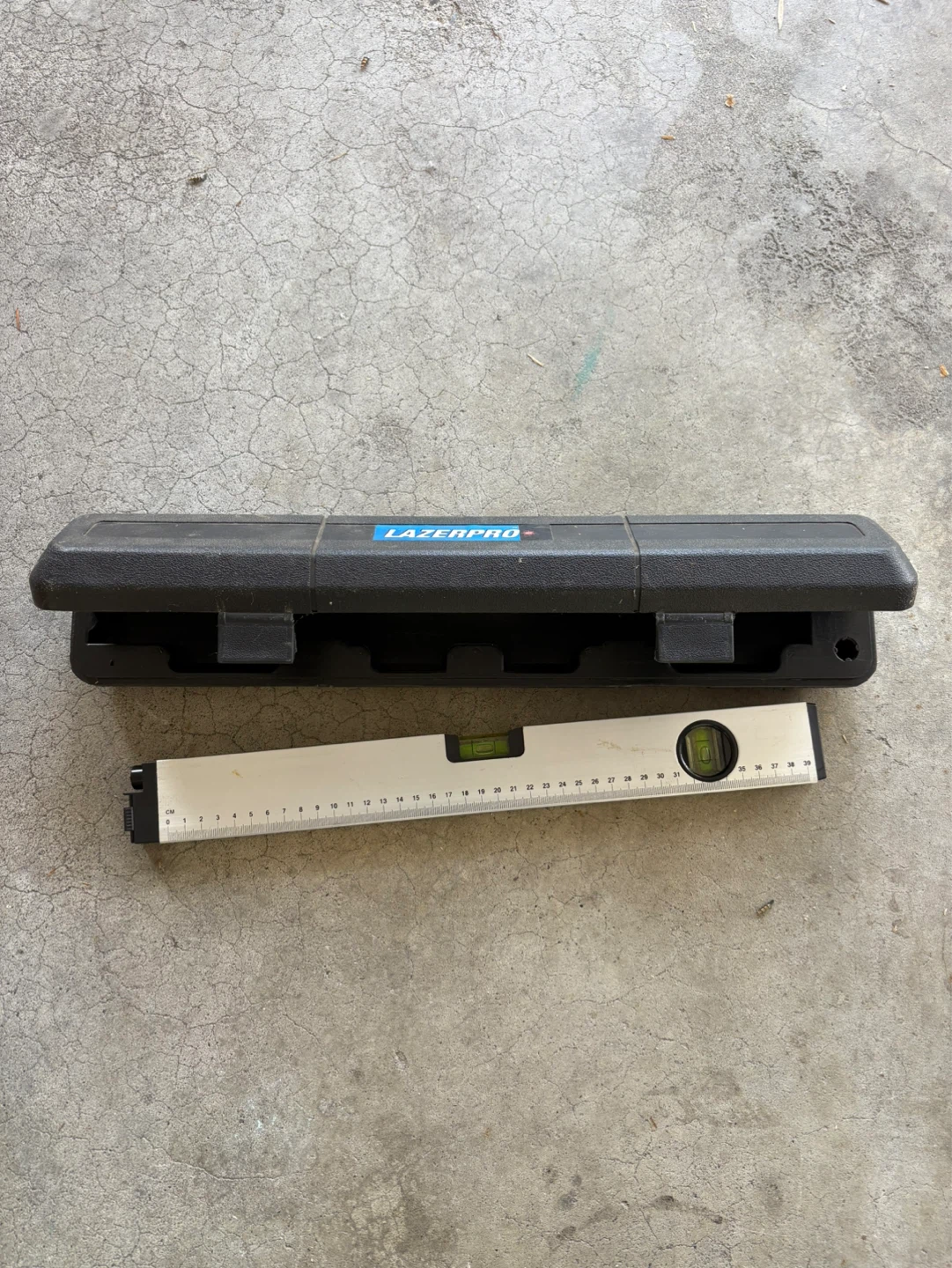 LAZERPRO Level with Case