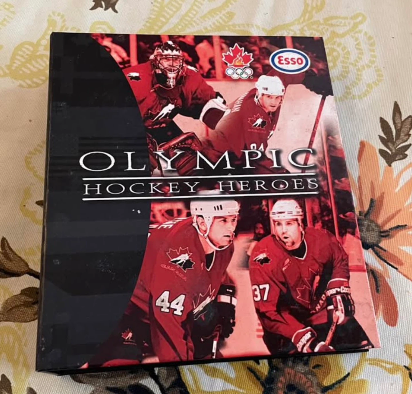 Hockey hero’s Book