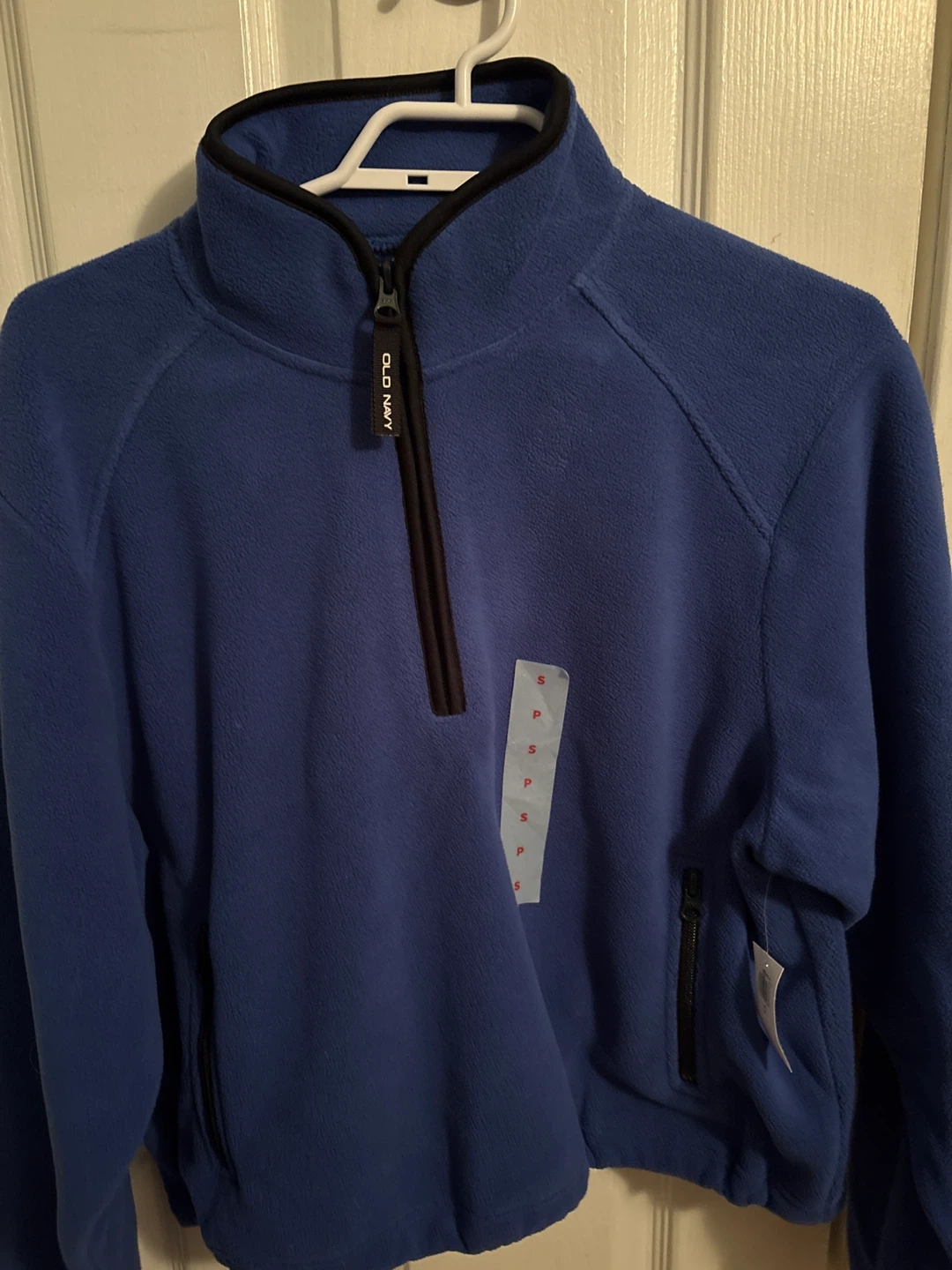 Women old navy blue sweater size small cropped tags on