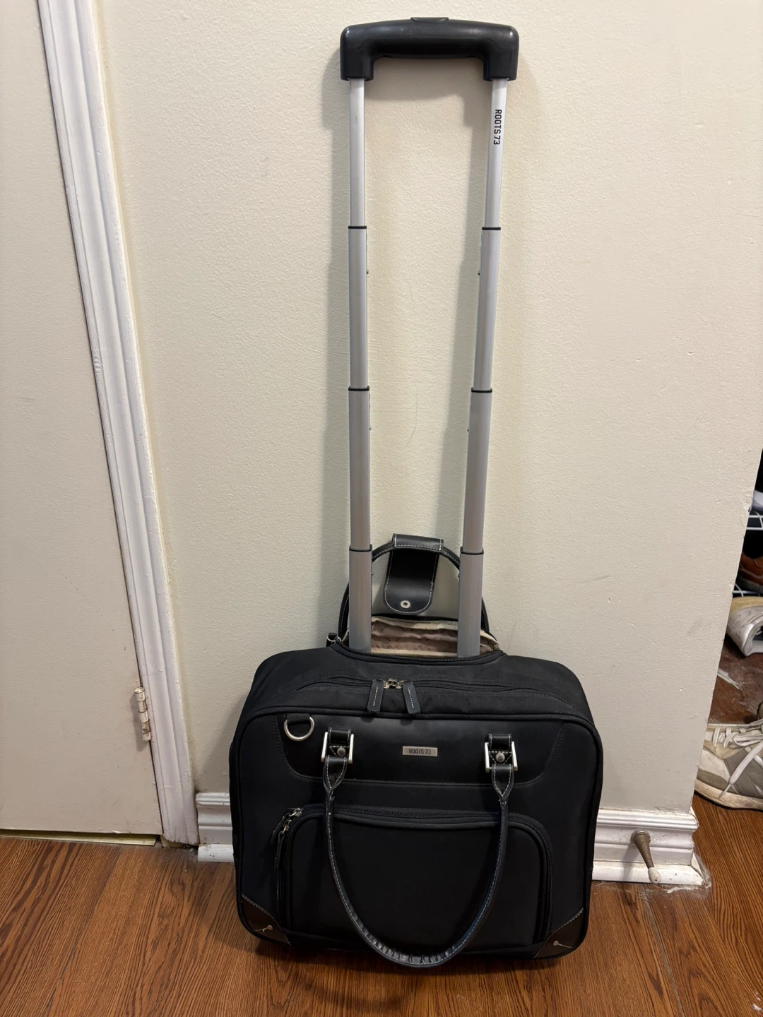 Roots 73 Black Rolling Laptop Bag - photo 2