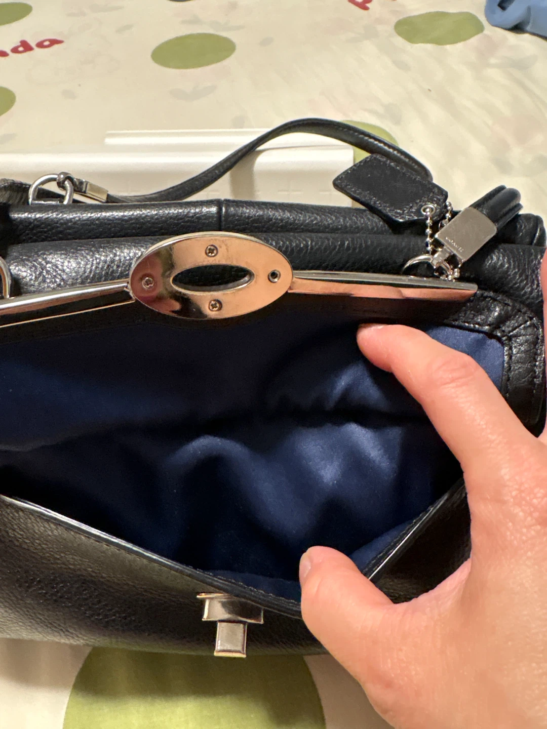 Black Leather Coach Satchel Handbag - photo 4