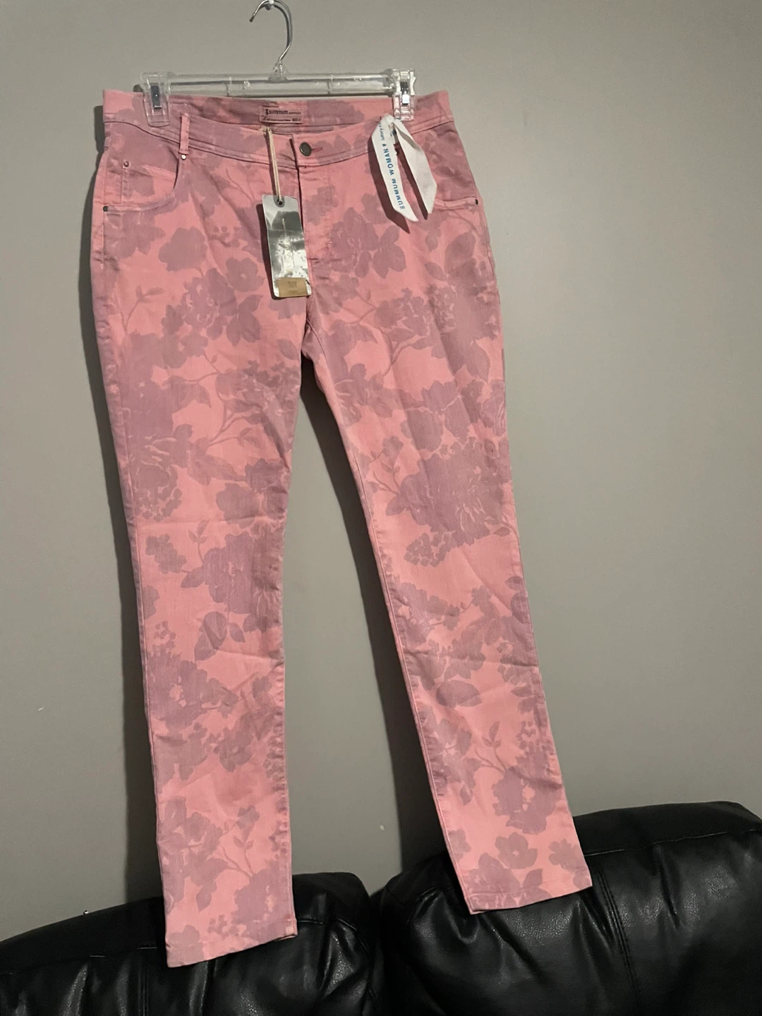 Summum Woman Pink Floral Jeans Size 42