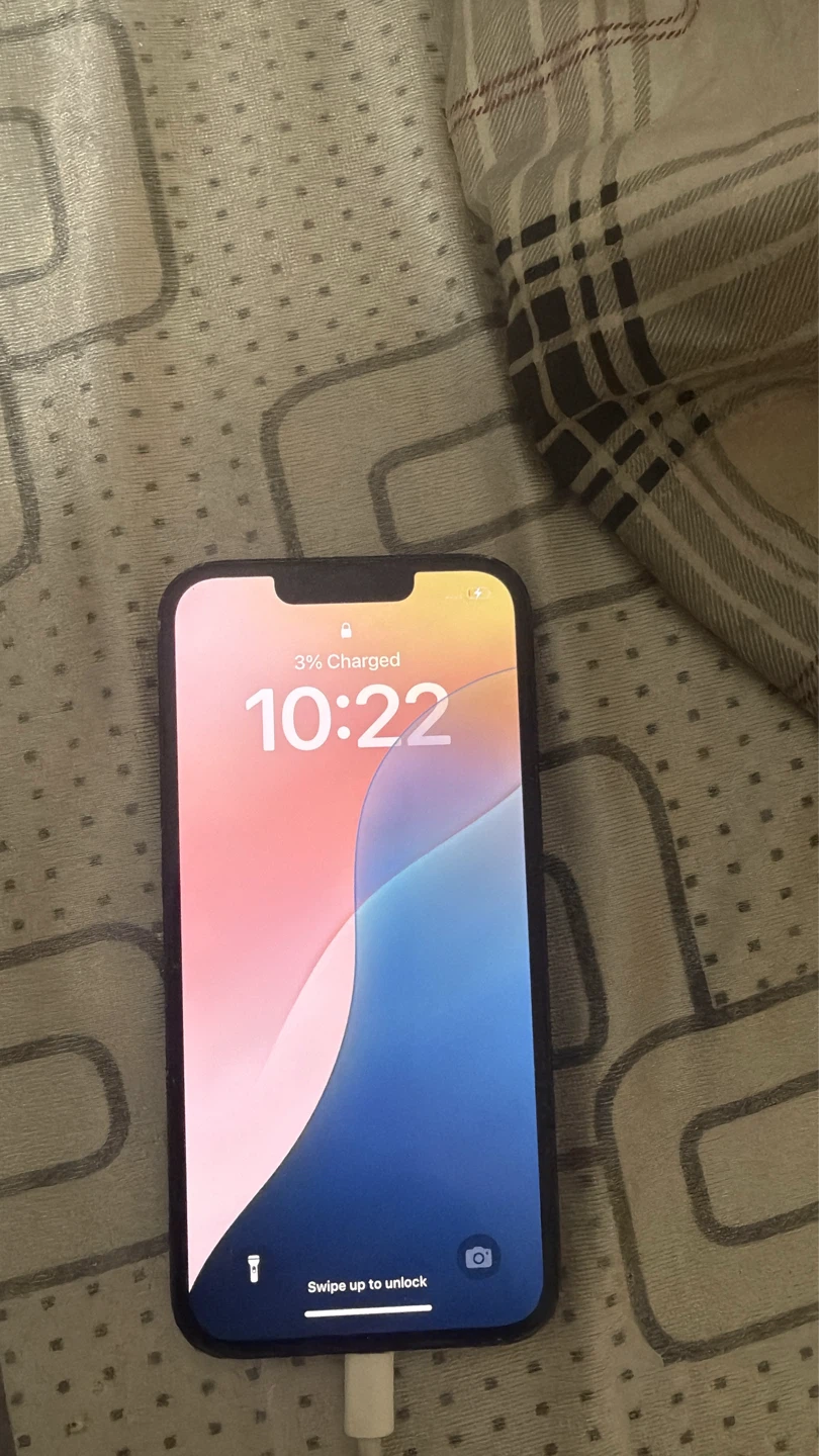 iPhone 13 (Used)