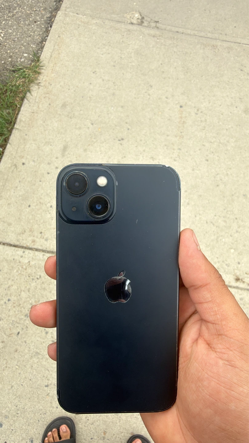 iPhone 13 (Used) - photo 4