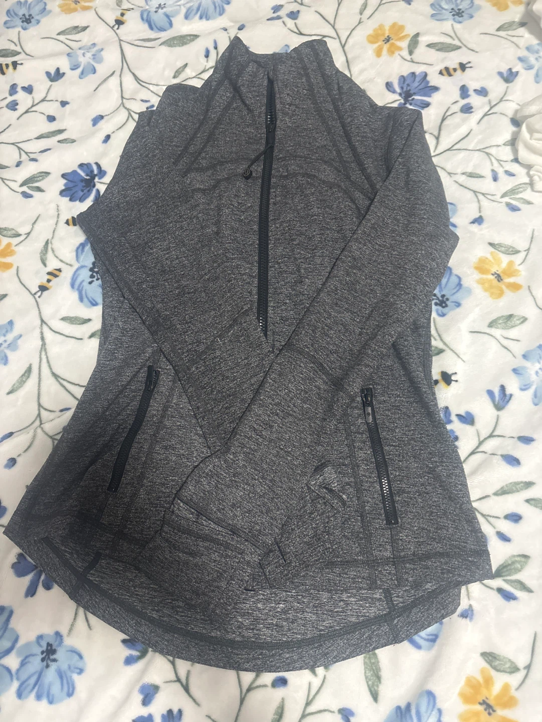 Lululemon Grey Zip-Up Jacket size 10 - photo 2
