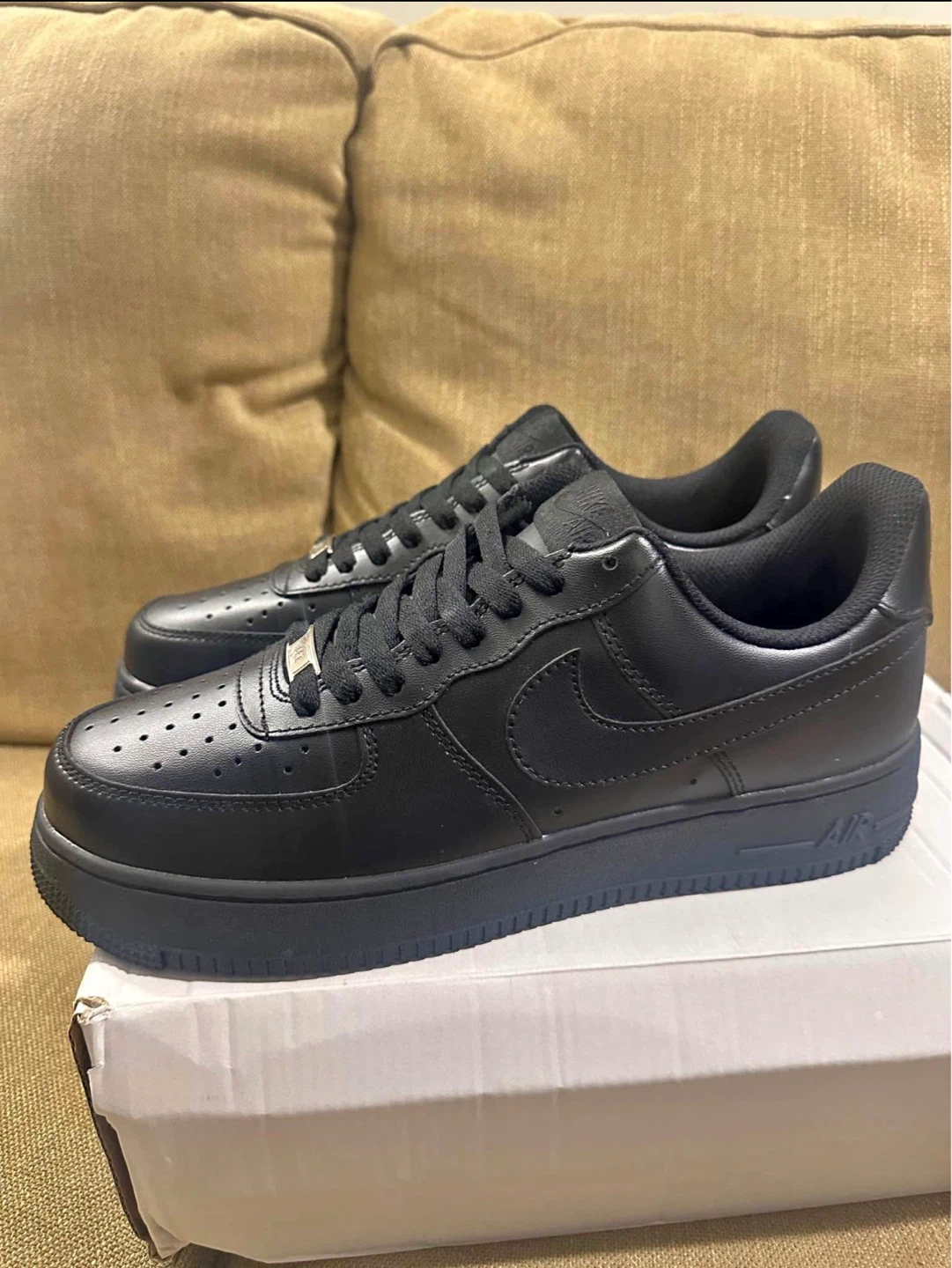 Nike Air Force 1 Low Black Sneakers