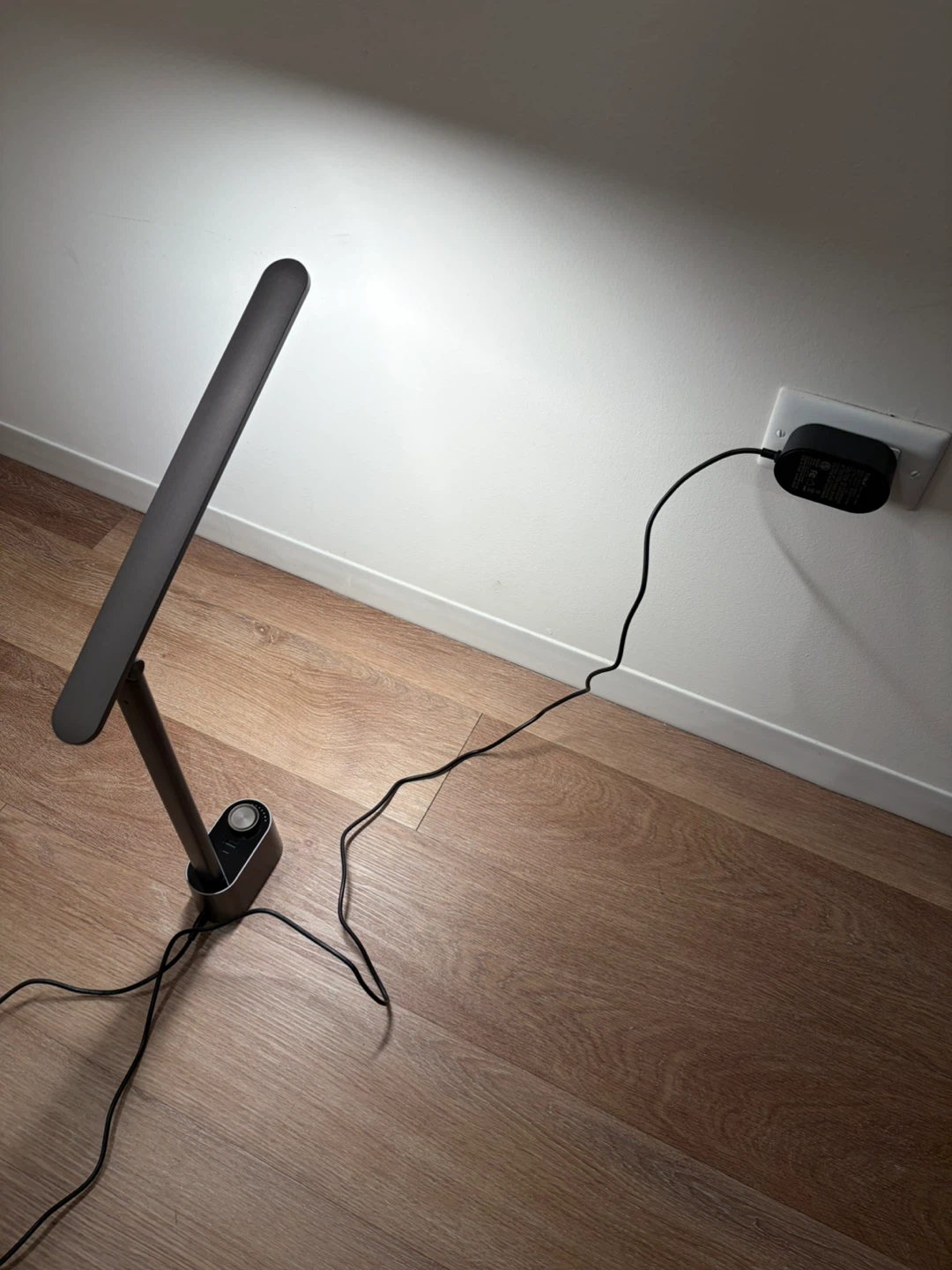 Honeywell LED desk lamp (3 colors)