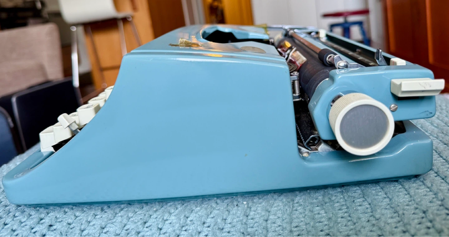 Brother Opus 895 Typewriter & Case - photo 5
