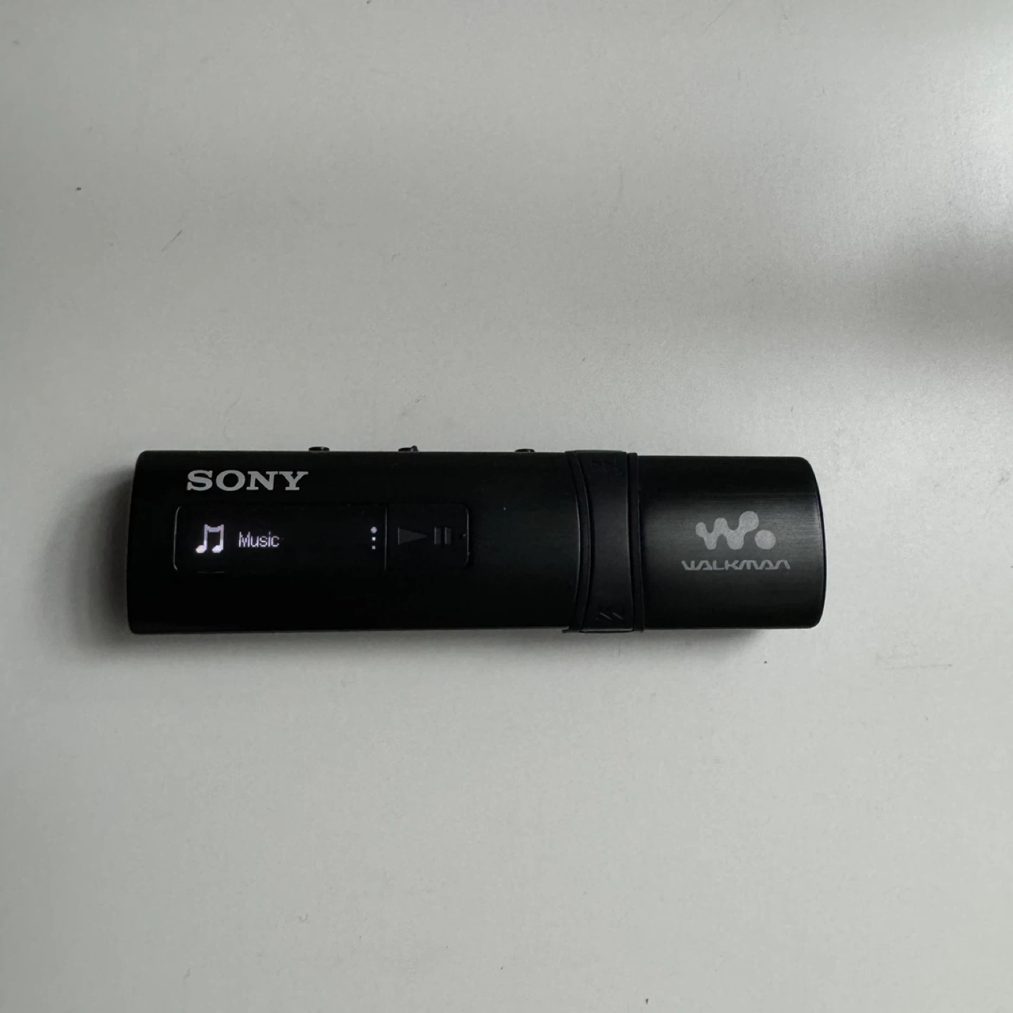 Multiple Sony Walkman MP3s