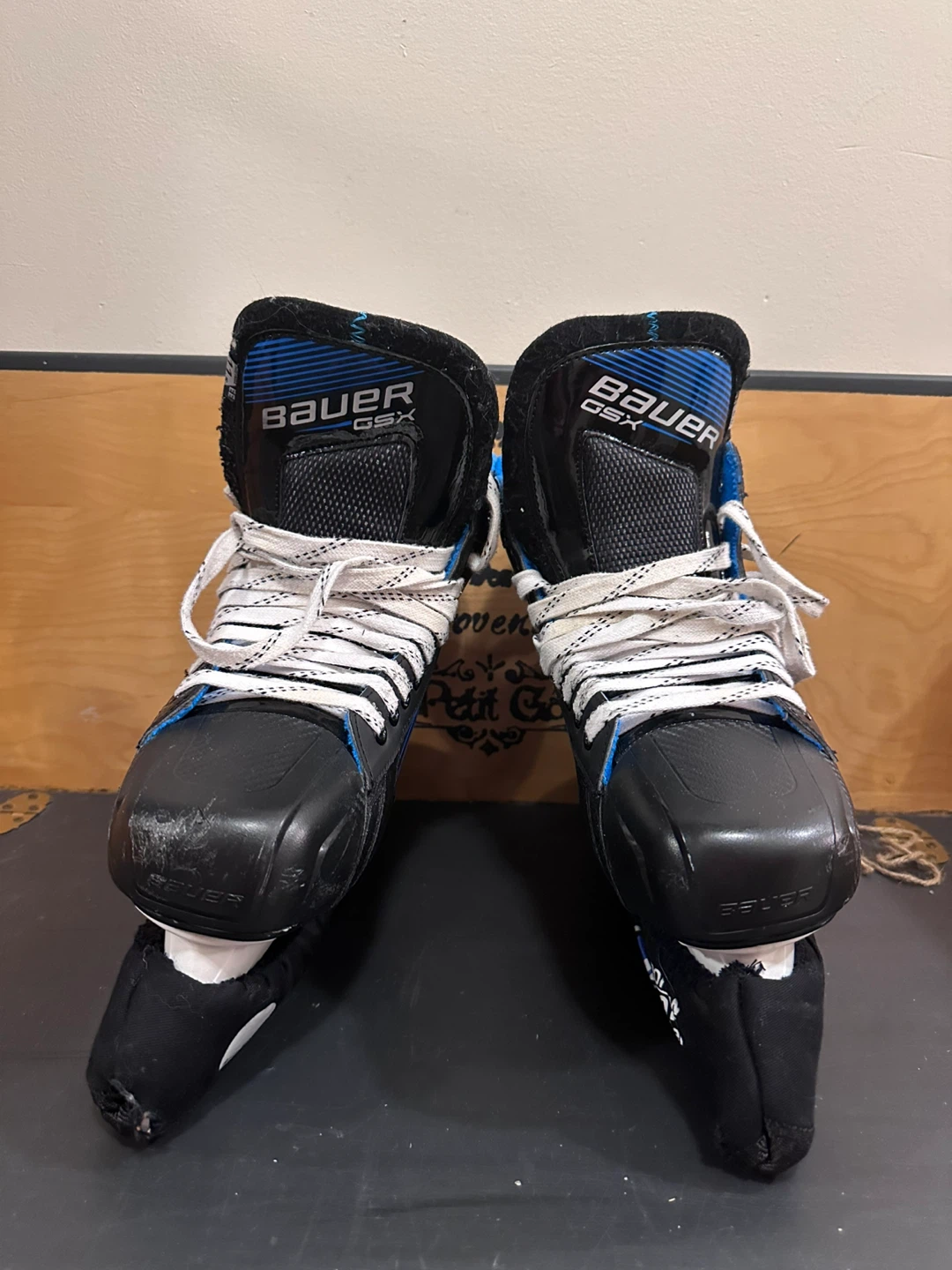 Bauer GSX Goalie Skates size 11.5 EE (like new in box)