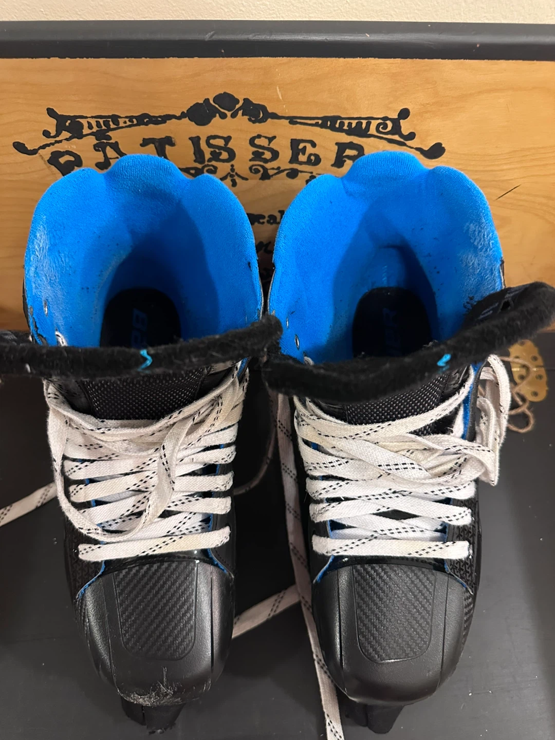 Bauer GSX Goalie Skates size 11.5 EE (like new in box) - photo 4