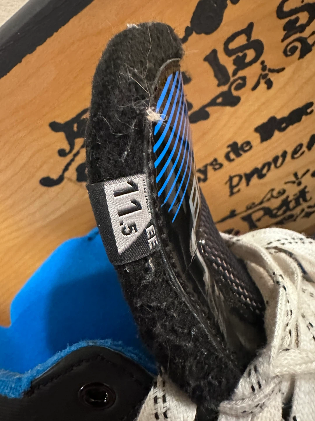 Bauer GSX Goalie Skates size 11.5 EE (like new in box) - photo 2