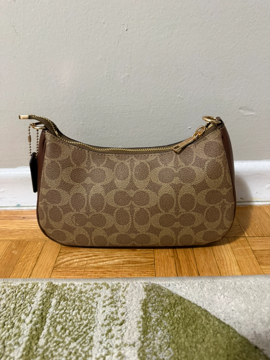 Coach Teri Shoulder Bag - photo 3