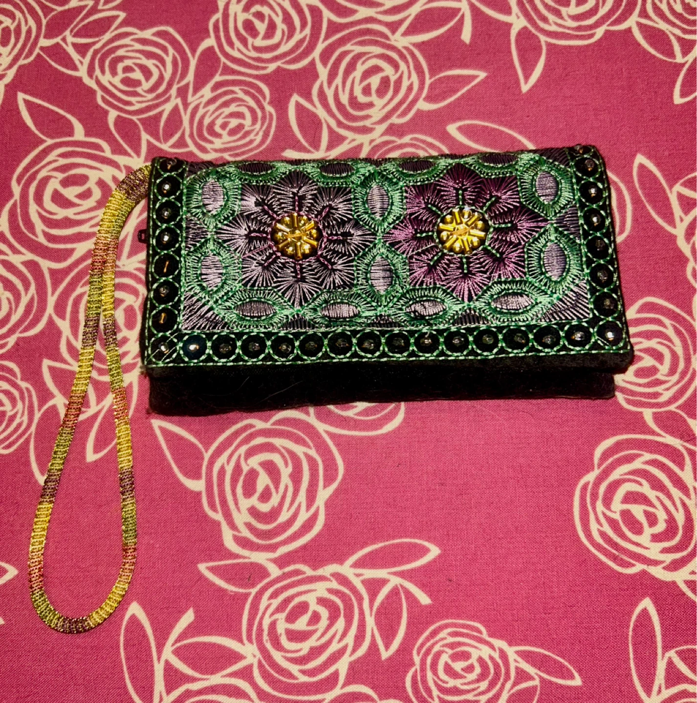 Antique Zardozi Embroidered Velvet Wristlet