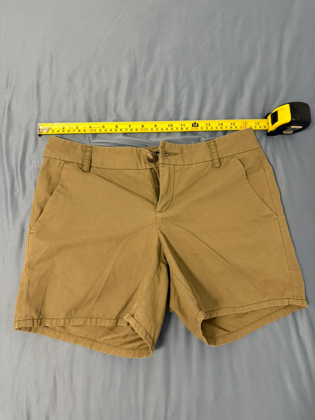 GAP Aubrey Khaki Shorts - photo 4
