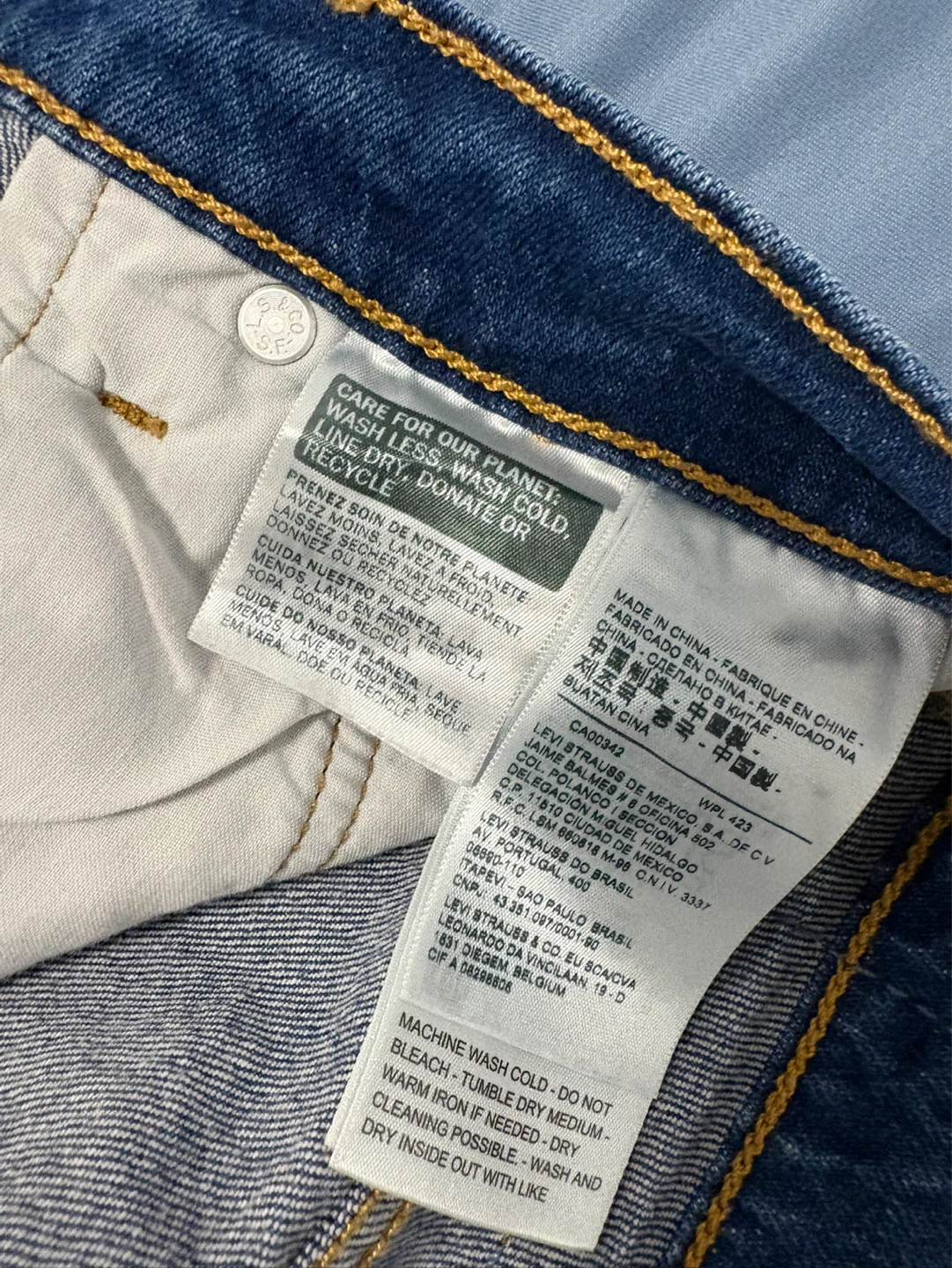 Levi's 501 Denim Cutoff Shorts Women's Size 26 - photo 5