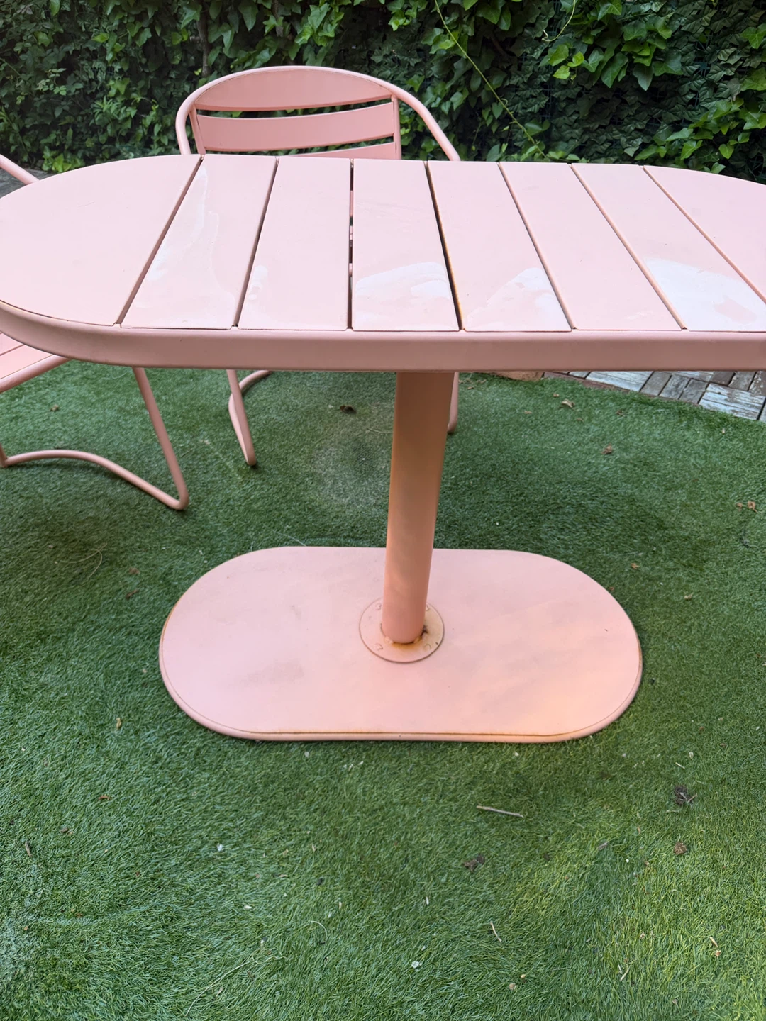 Pink Metal Patio Table and Chairs Set - photo 3