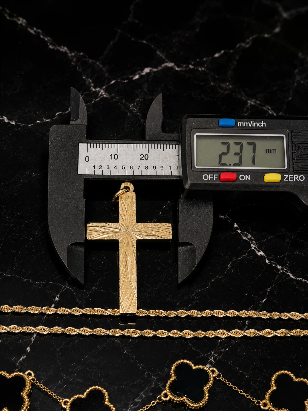Gold 18k Cross Pendant - photo 2