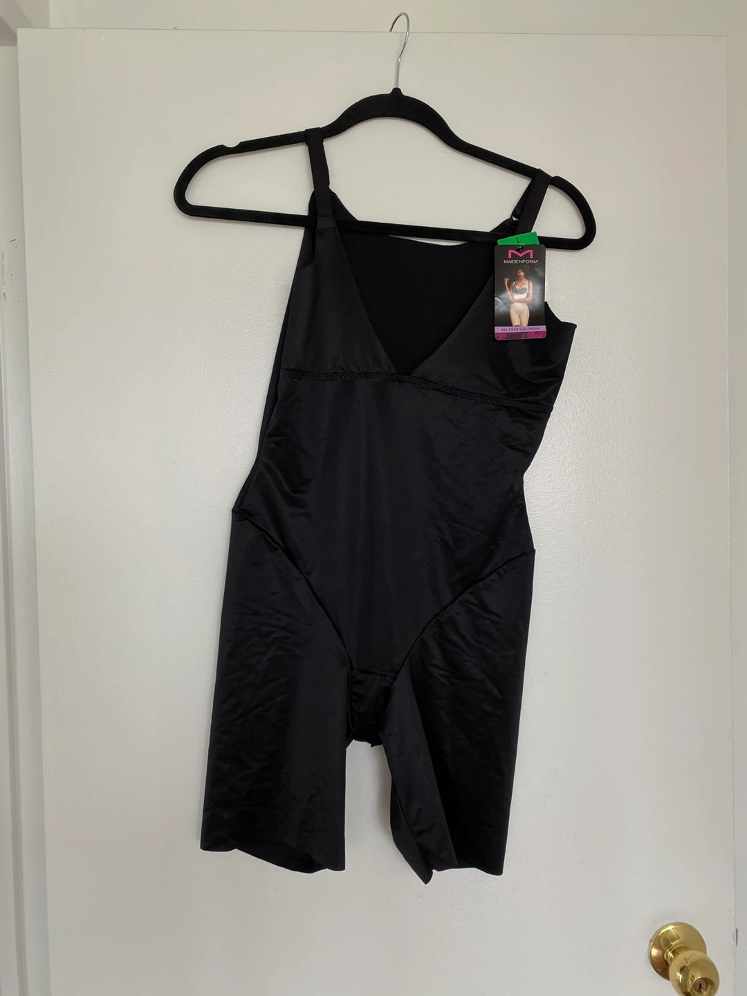 NEW SHAPE WEAR SIZE LARGE