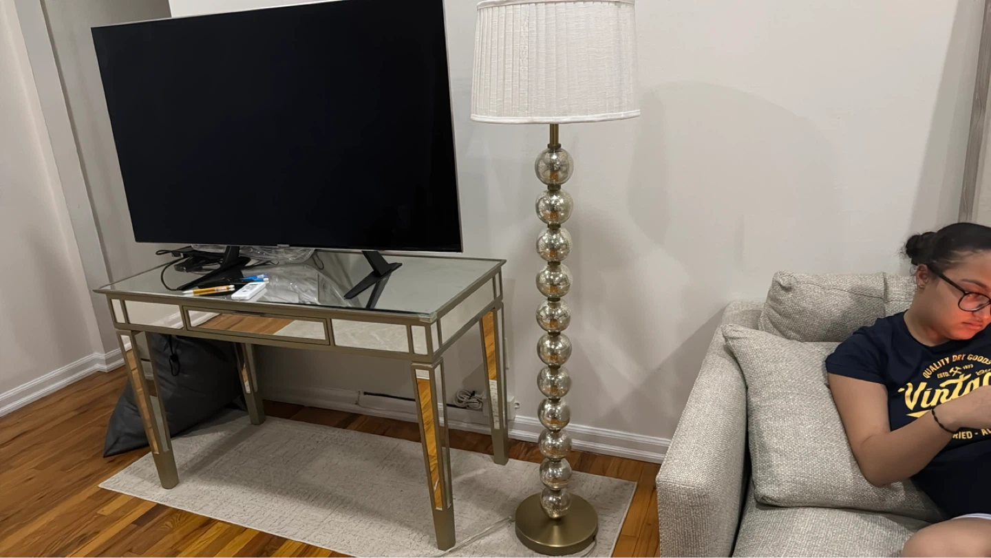 Mirrored Console Table and lamo - photo 4