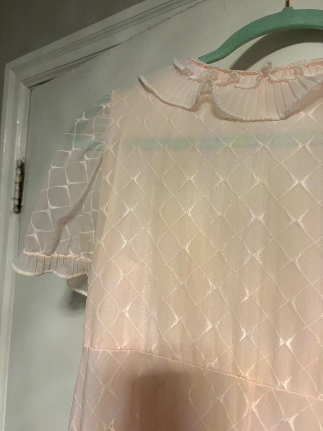 Vintage Pink Nightgown with Ruffles - photo 3