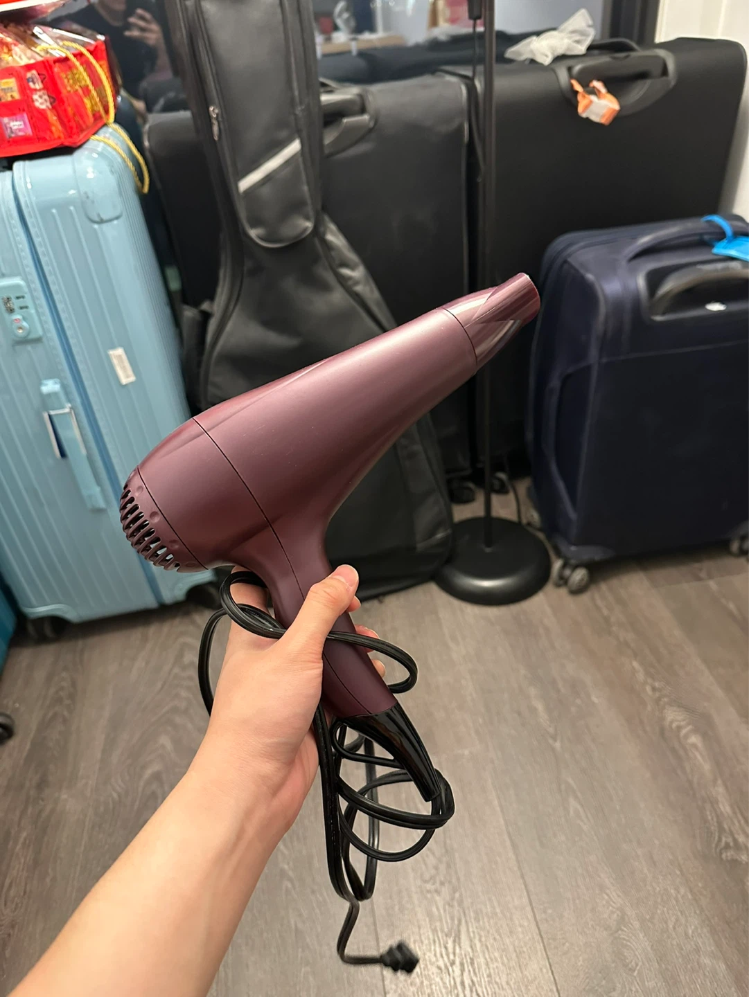 [FREE] Revlon Hairdryer - photo 3