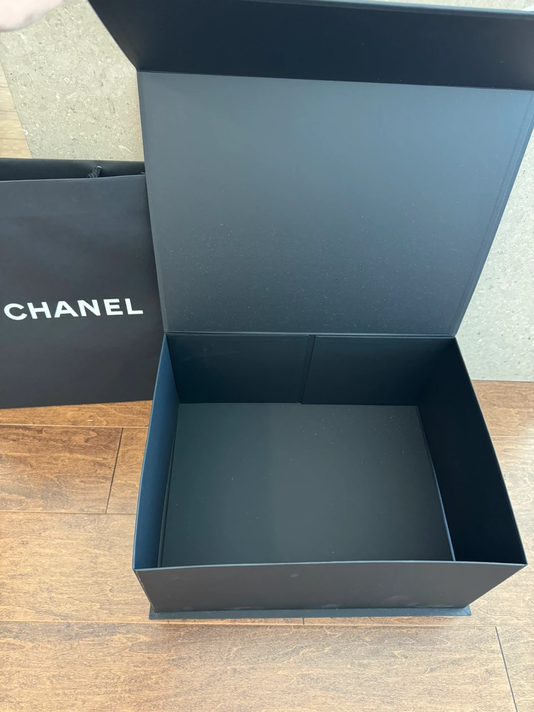Chanel Gift Box and Shopping Bag - photo 2