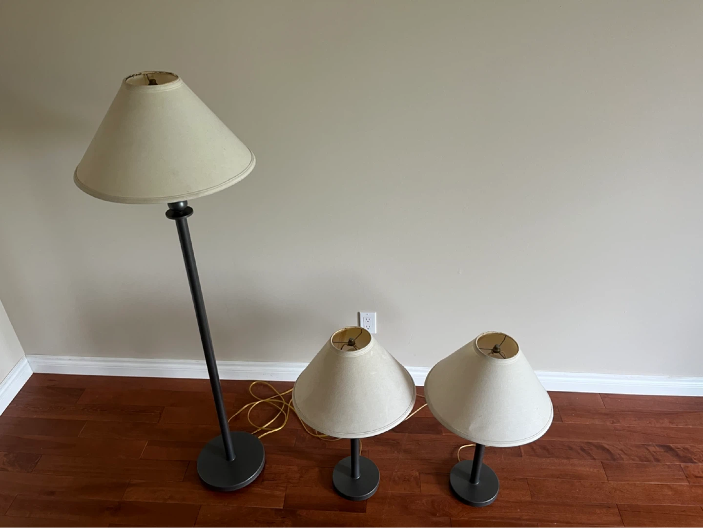 Floor and Table Lamps Set - photo 3
