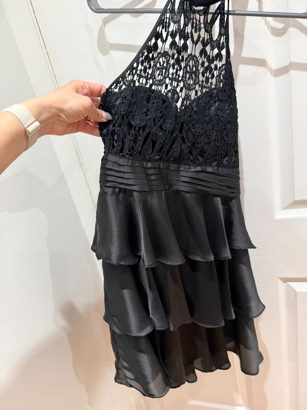 Black lace halter dress - photo 2