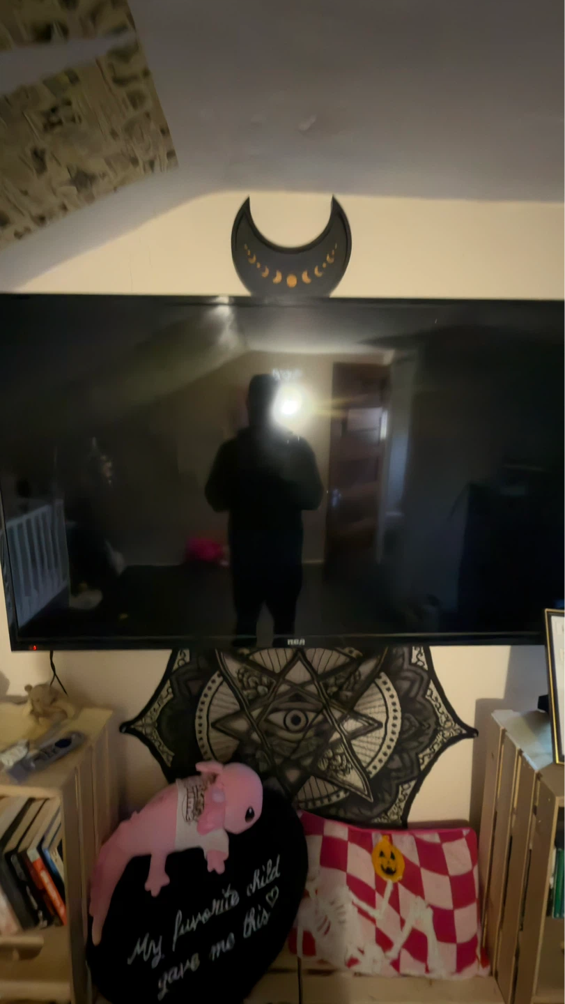 RCA 55inch 1080p tv - photo 2