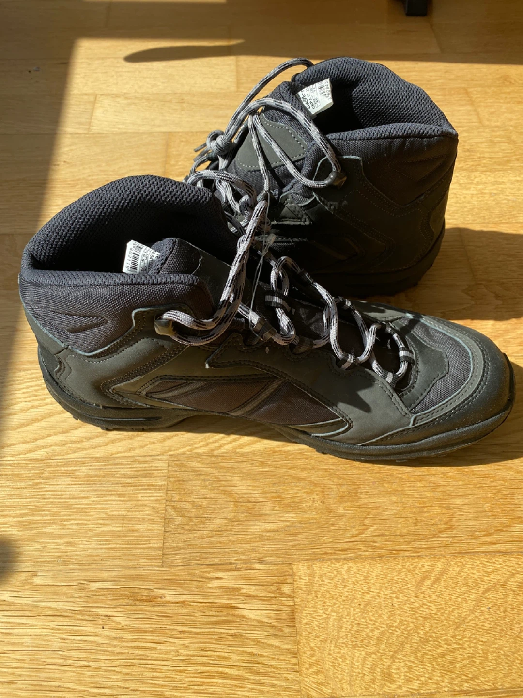 Quechua Size 11 Hiking Boots - photo 4