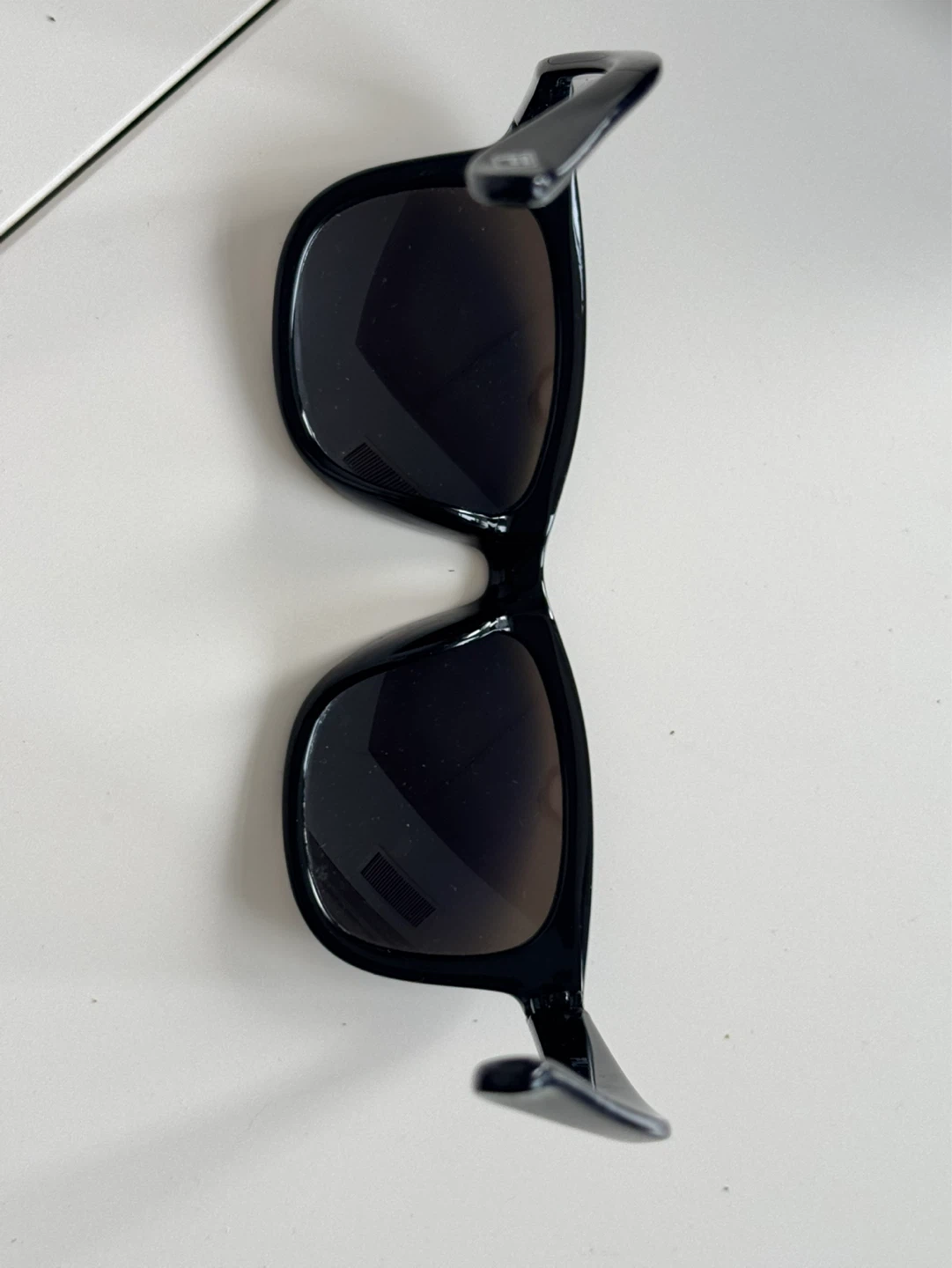 Fila Sunglasses with Case - photo 4