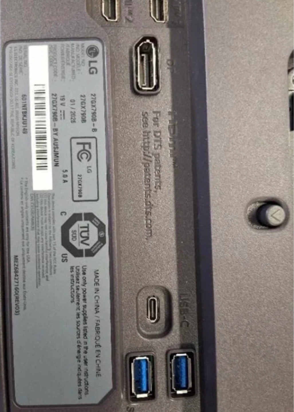 LG UltraGear 27" OLED Gaming Monitor - photo 3