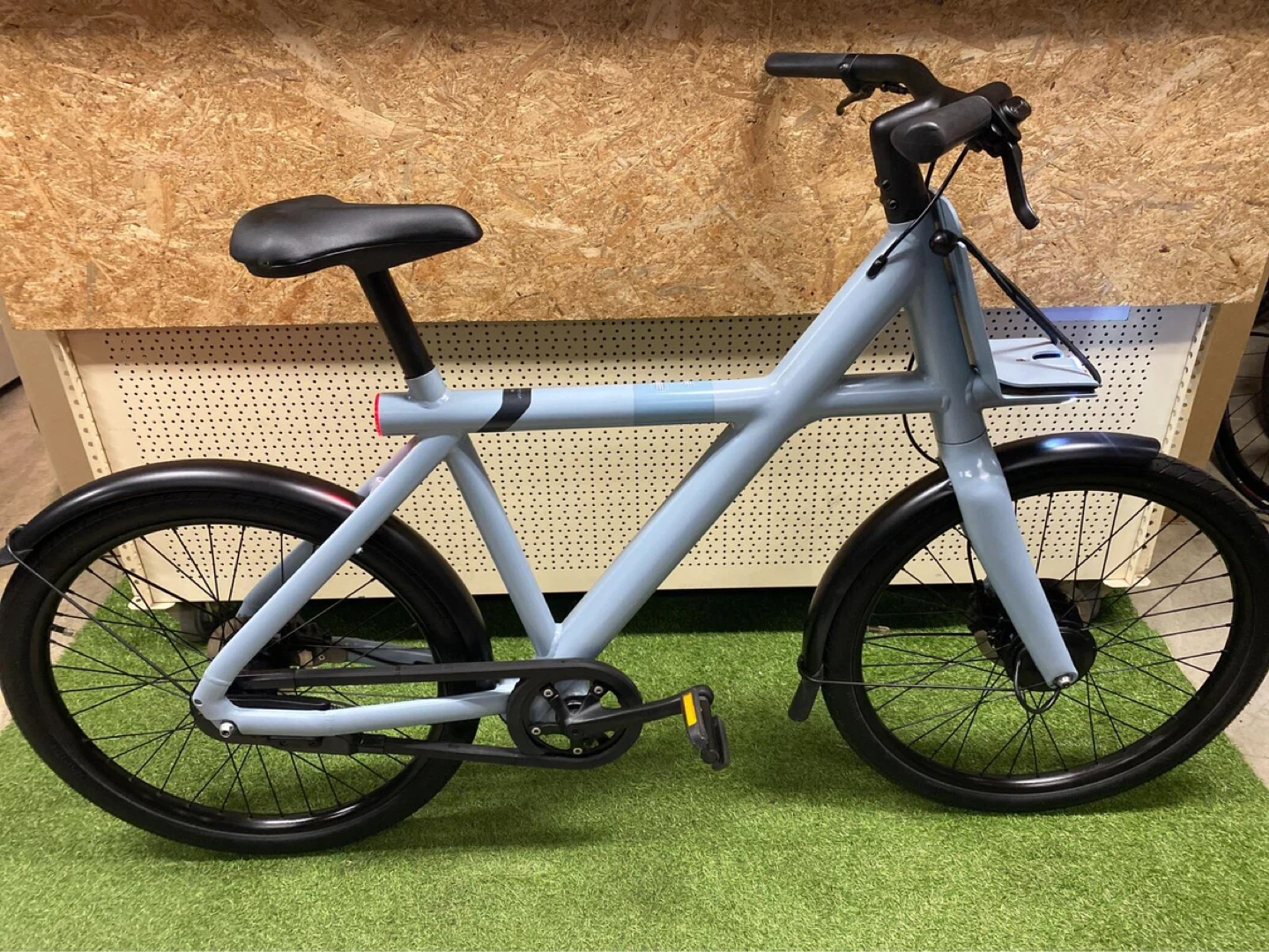 Light Blue Urban Commuter Bicycle