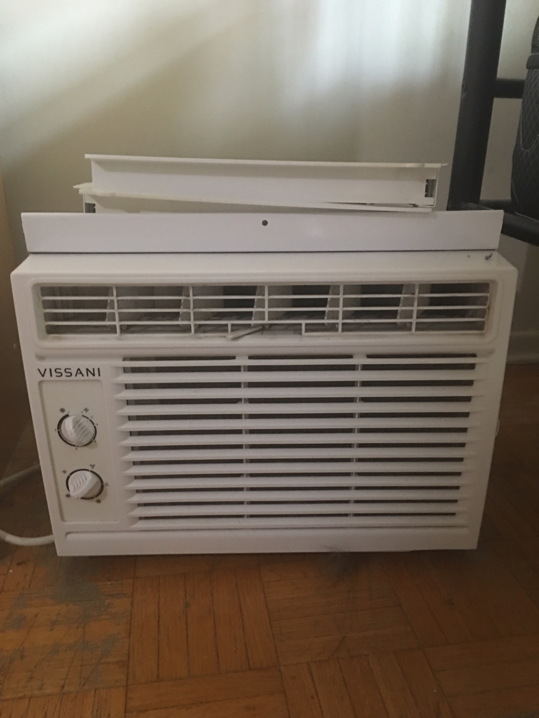 Vissani Window Air Conditioner
