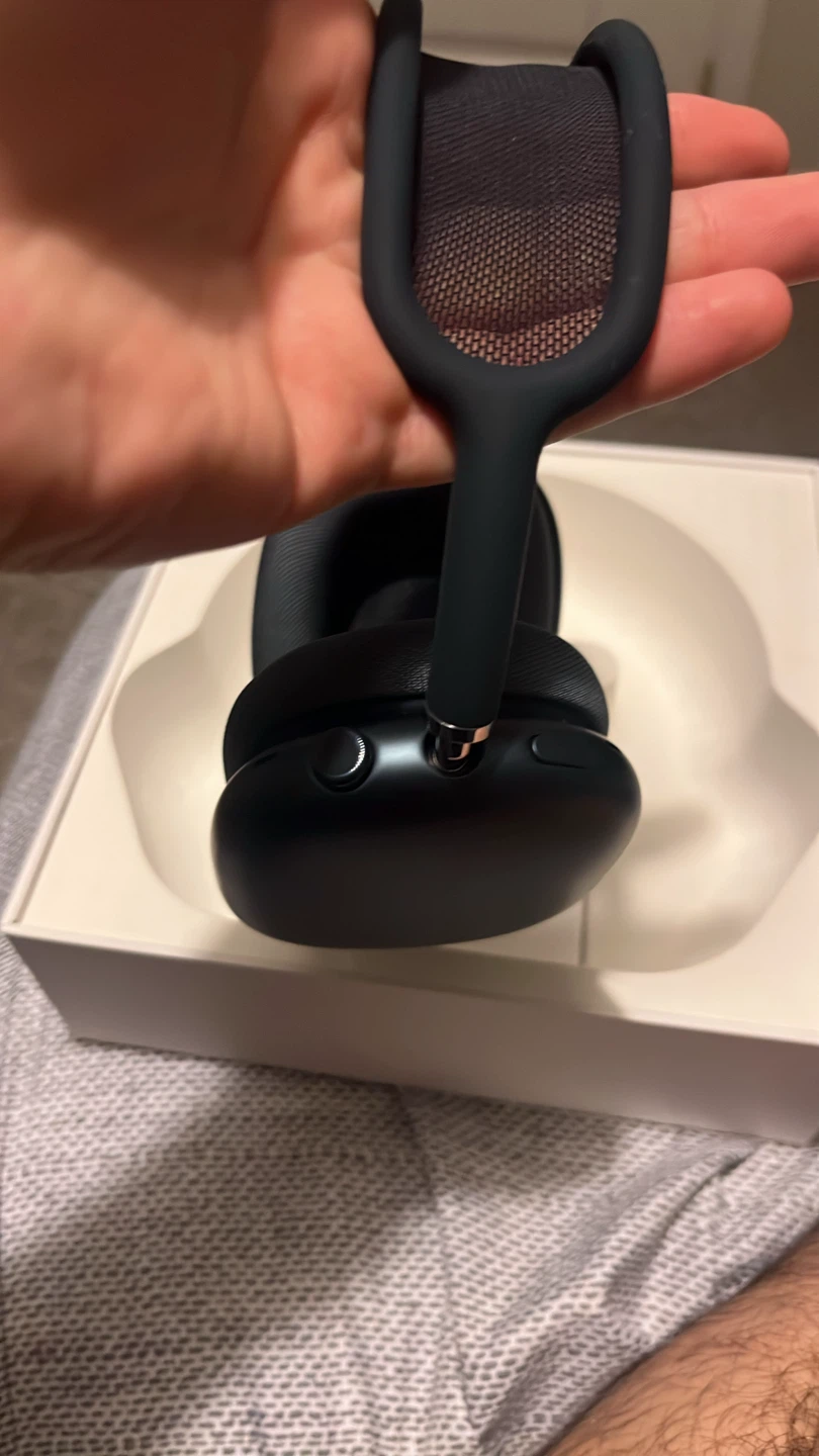 Apple AirPods Max Headphones - photo 4
