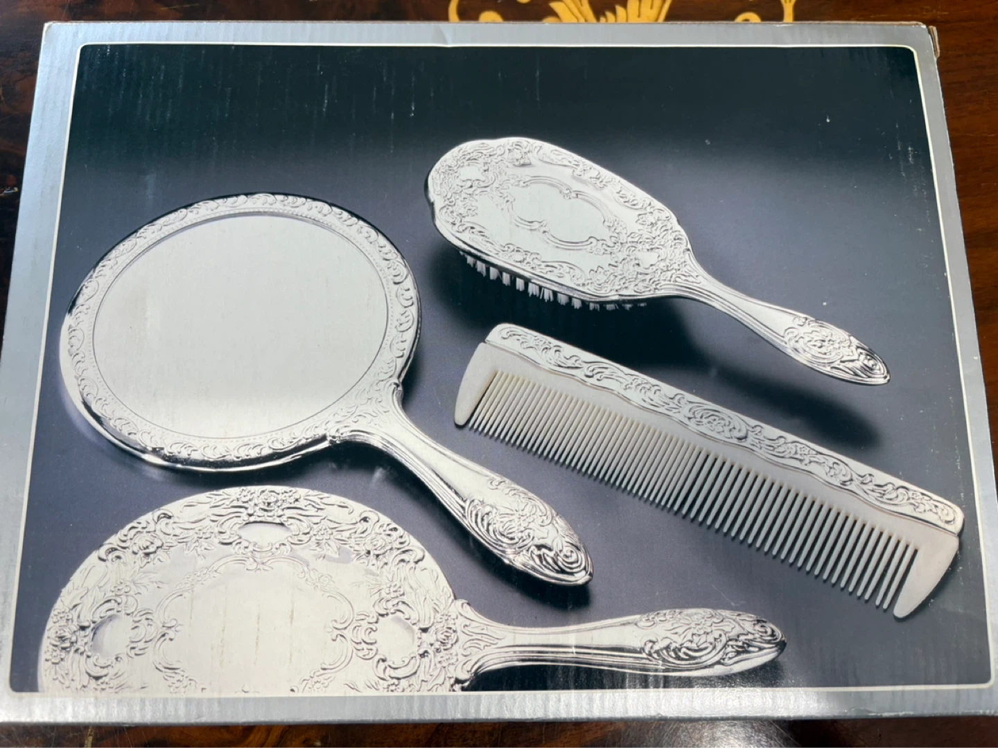 Elegance Silver 8959 Silverplated Dresser Set - photo 2