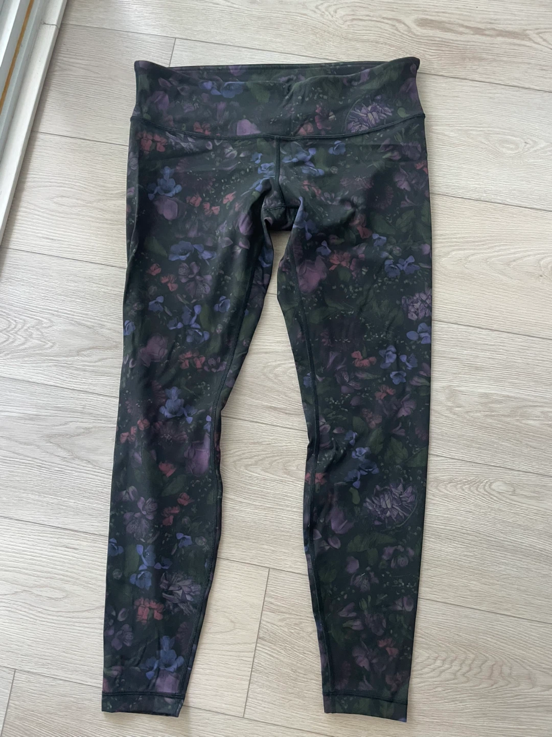 Lululemon Floral Leggings Size 12