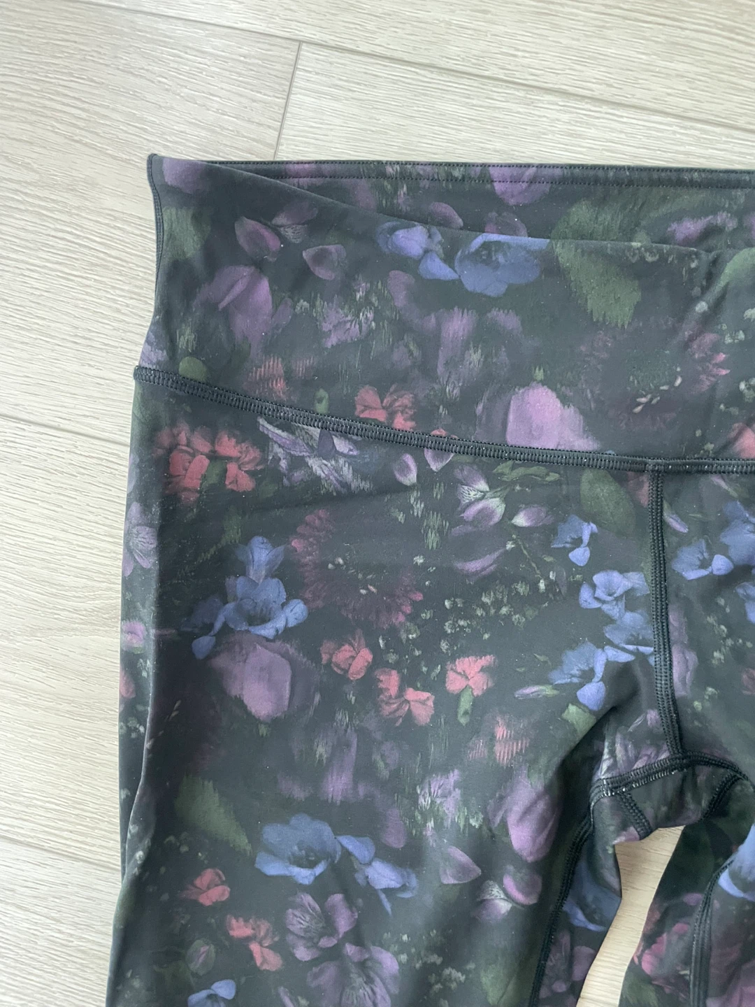 Lululemon Floral Leggings Size 12 - photo 2
