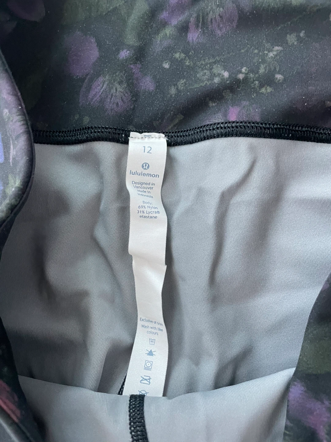 Lululemon Floral Leggings Size 12 - photo 3