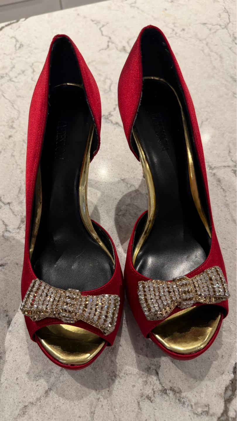 Browns Women's Peep-Toe Heels - photo 3