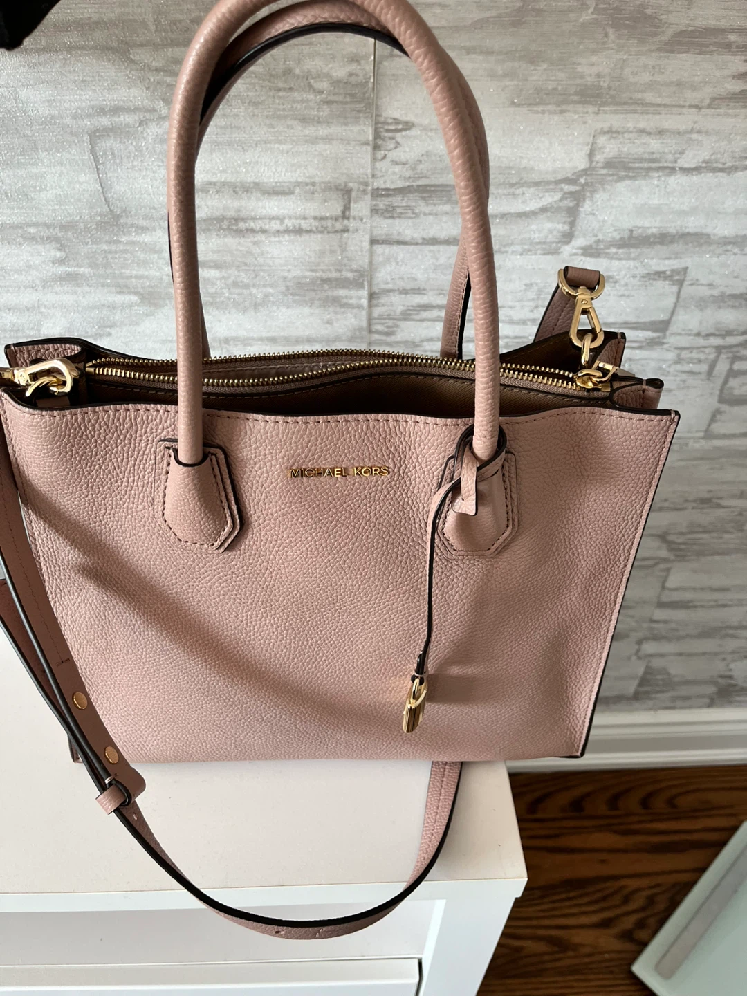 Michael Kors Handbag - photo 4
