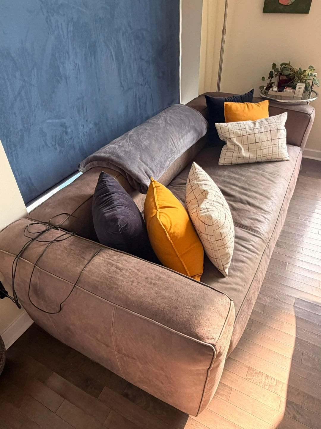 Luxury Brown Leather Sofa - photo 2