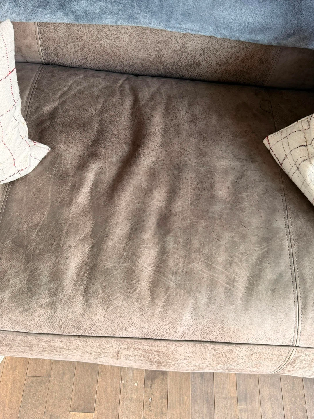Luxury Brown Leather Sofa - photo 4