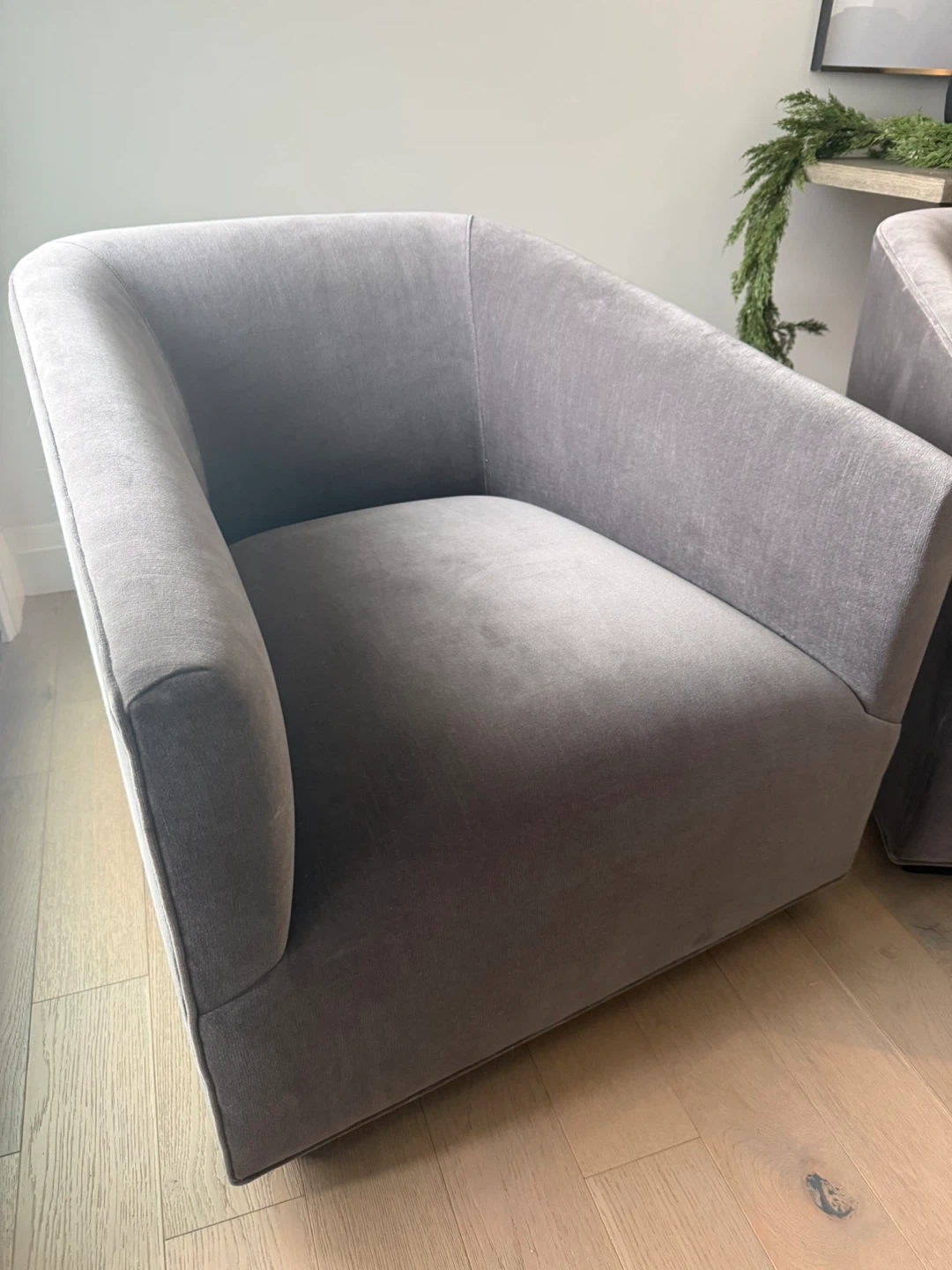 RH restoration hardware 2 velvet chairs - photo 2