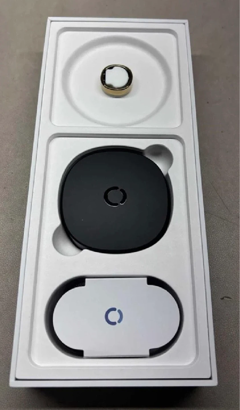 New in Box RingConn Gen 2 Smart Ring, Size 7, Gold