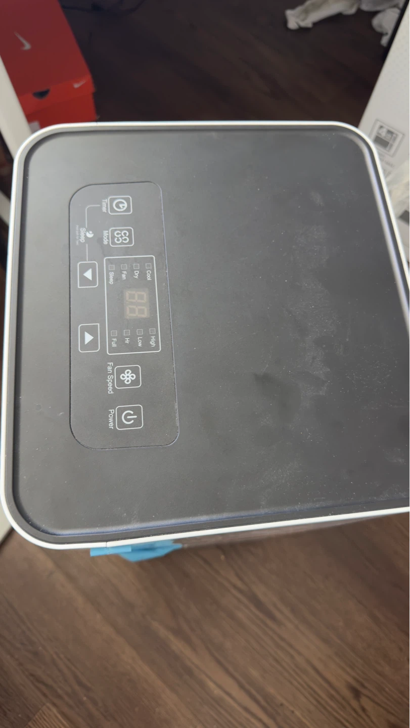 Insignia 10,000 BTU Portable Air Conditioner - photo 5