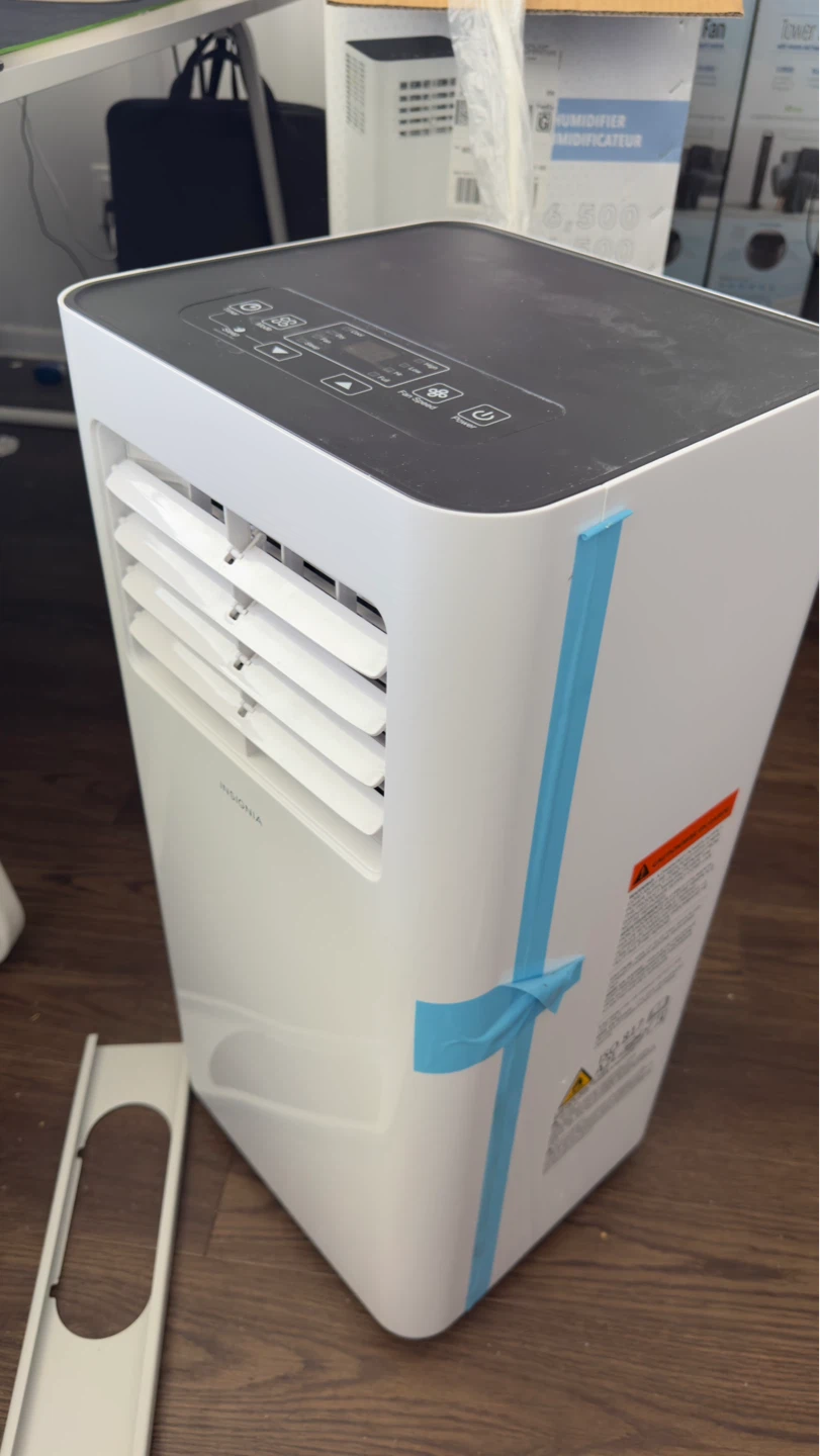 Insignia 10,000 BTU Portable Air Conditioner - photo 4